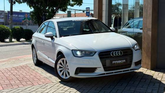 AUDI A3 1.4 TFSI SEDAN ATTRACTION 16V GASOLINA 4P S-TRONIC